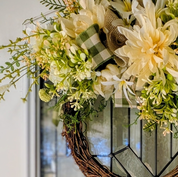 Other - Elegant Floral Wreath with Green Accents